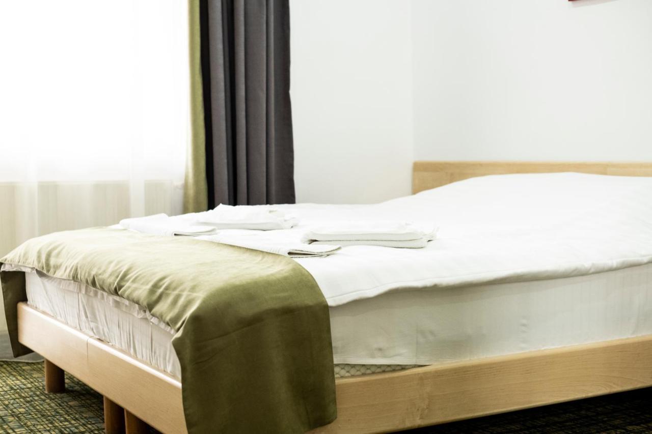 Casa Gabriela Hotel บูคาเรสต์ ภายนอก รูปภาพ